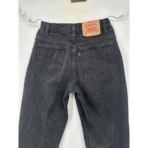 Vintage Levi’s 550 relax fit tampered leg Size 26/8 Raw hem made in USA